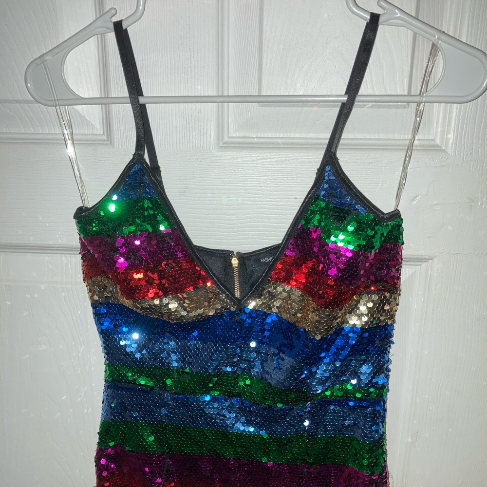 Mini dress / sparkly / Fashionnova